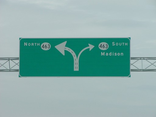 Signage on I-55 northbound ramp.